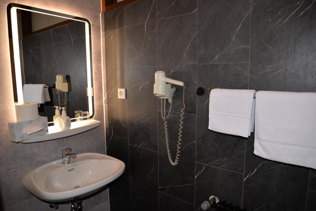 Hotel Paffhausen Wirges Extérieur photo